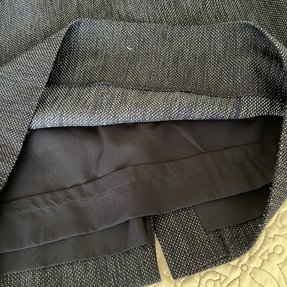 Ann Taylor pencil skirt - Picture 8 of 17